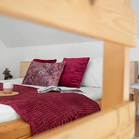 Statek Luigi Appartement Tuchlovice